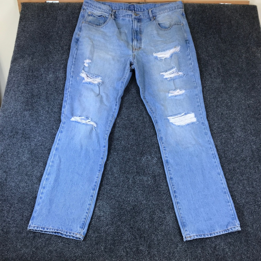 Arizona Jean Co Distressed Jeans Men 38x31.5 (Tag 40x32) Light Blue Straight Leg